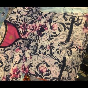 Extra small scrub top